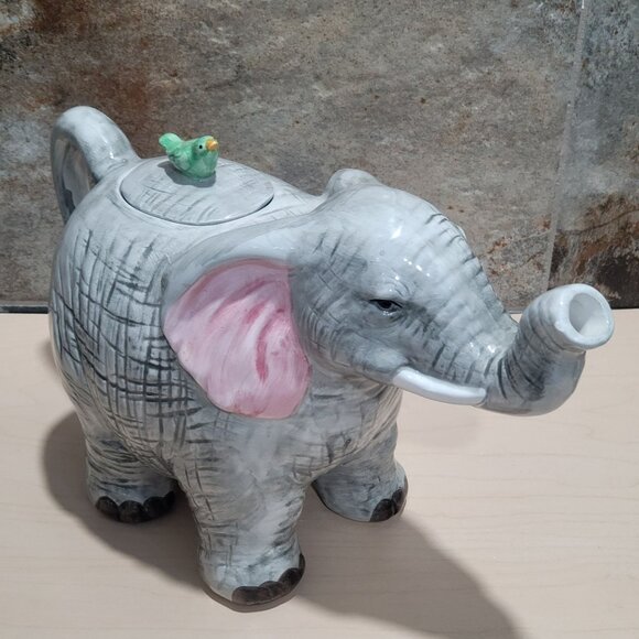 Vintage Ceramic Elephant Teapot Bird Finial Lid - Picture 10 of 11